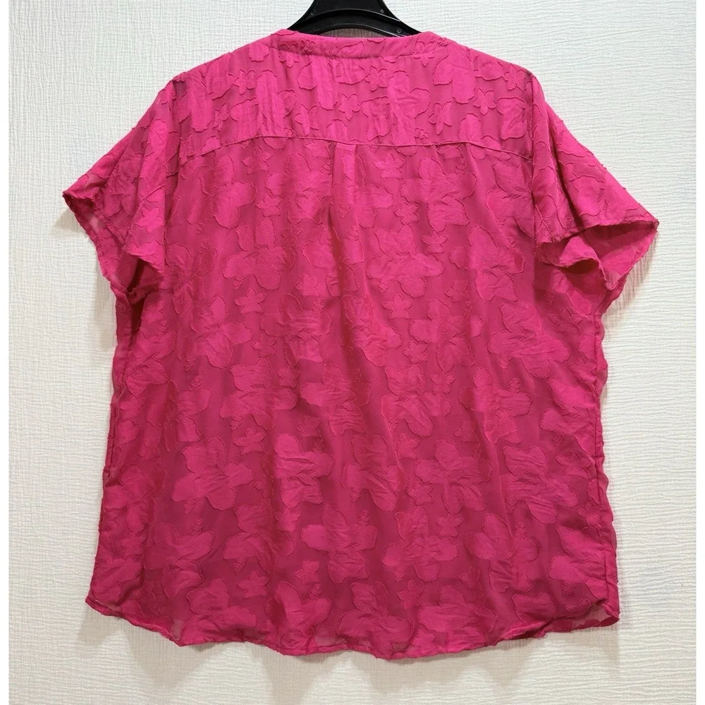 Investments II Top Women's 2X Pink Crew Neck Short Sleeve Floral Appliqué Casual - Picture 2 of 8